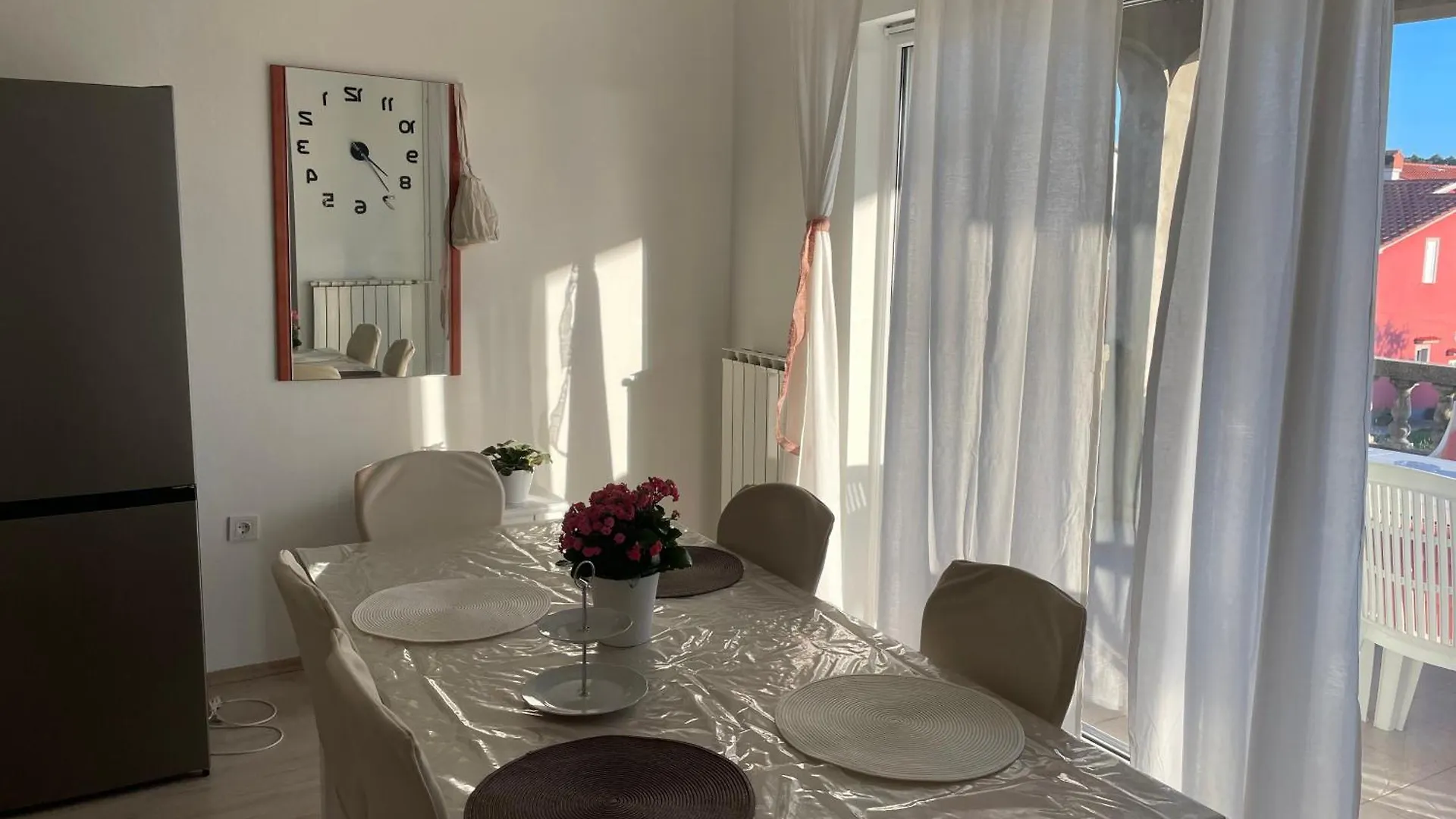Apartment Stela 拉布